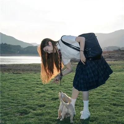 女军官与魔鬼